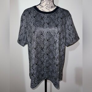 Chico's Gray & Black Snakeskin Print Short Sleeve Top Size 3 / XL